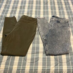 Time and tru skinny stretch jean- XL (16-18) bundle.